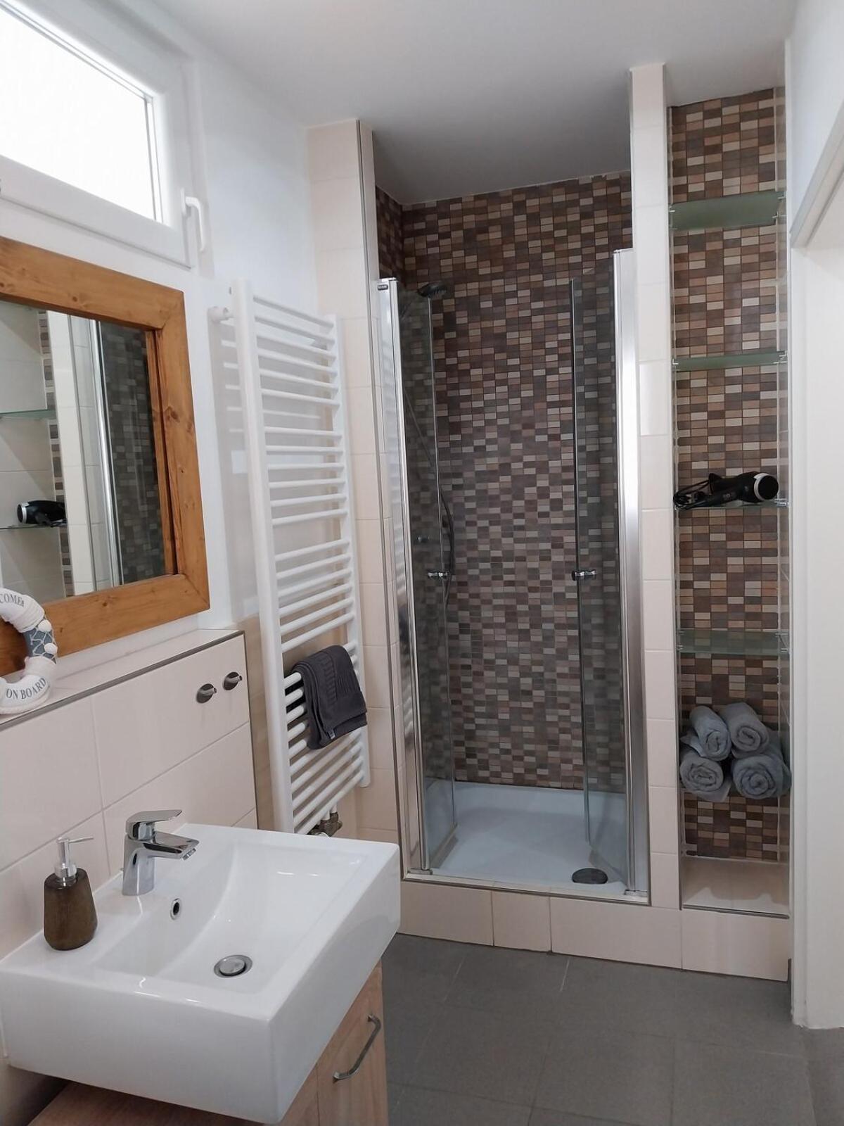 Bad Aibling City Apartment - Alpenblick Eksteriør bilde